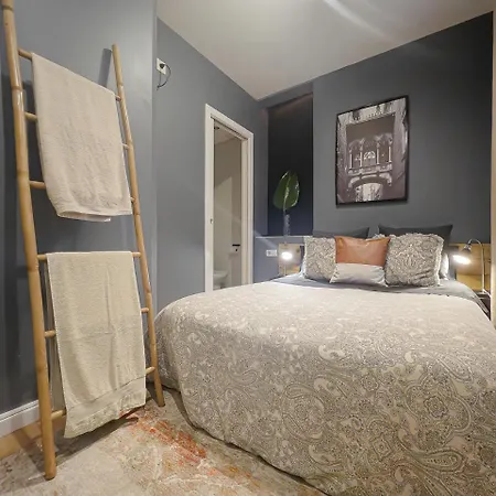 Apartment Cozy In The Gothic Quarter Of Barcelona